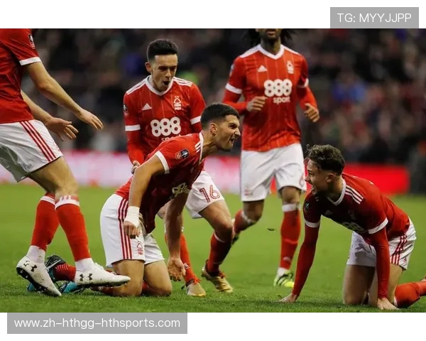 英超埃弗顿的主教练是谁？球队最新动态